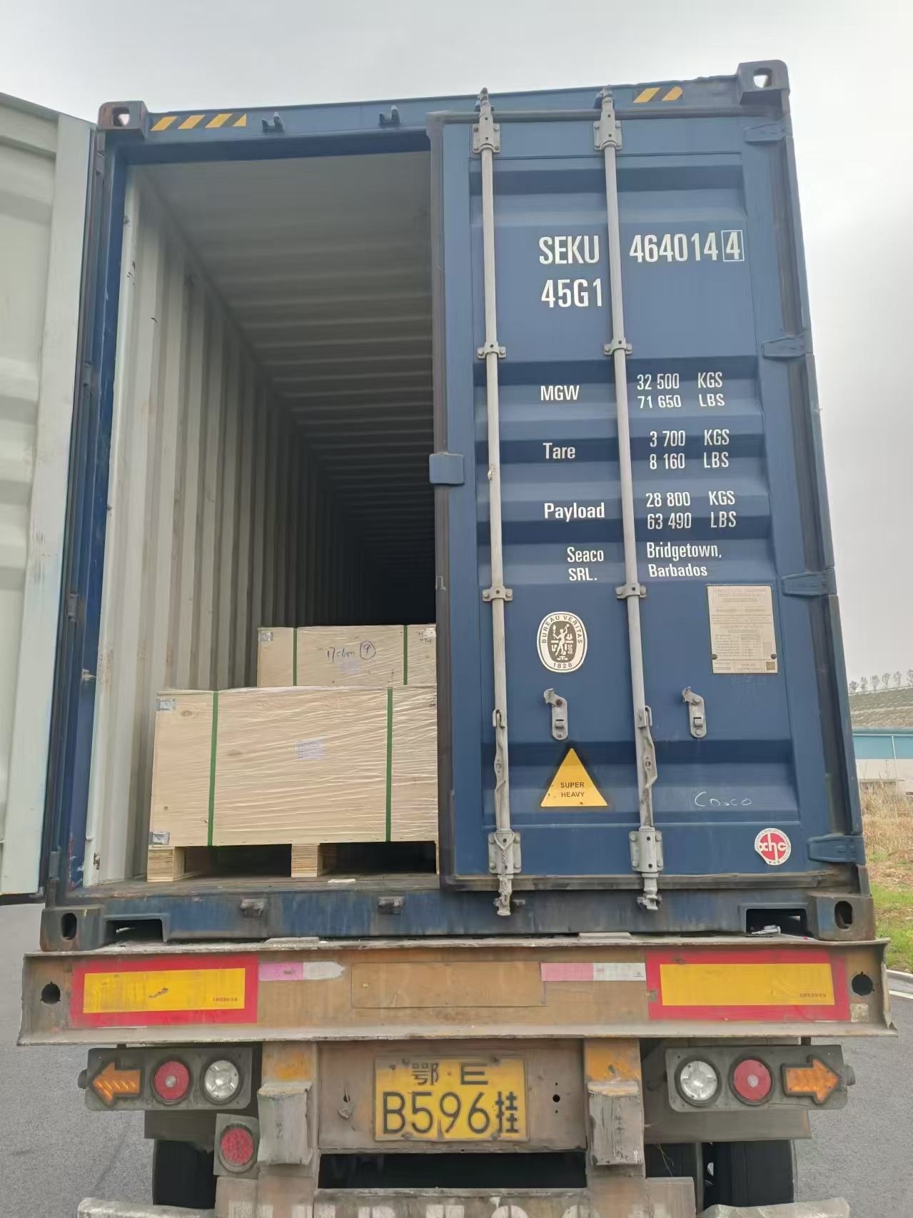 மோசடி தொழிற்சாலையில் மோசடி உபகரணங்களை எவ்வாறு தேர்வு செய்வது?